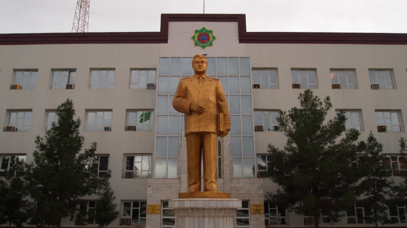 P9152233 Turkmenistan, Central asia, Turkmenabashi, nazoyev
