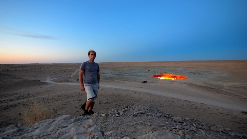 P9192684 Turkmenistan, Central Asia, Karakum, gas crater, darvaza